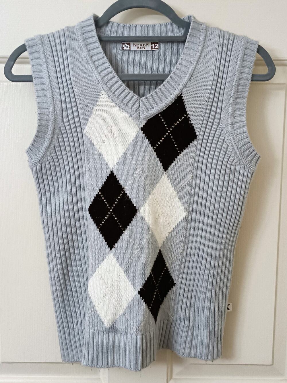 Keren Boy - Boys Gray & Black Argyle Sweater Vest - Sz 12 - EUC